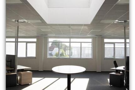 Gewerbeobjekt Lage - 2.300&euro; | Angebot:23546044