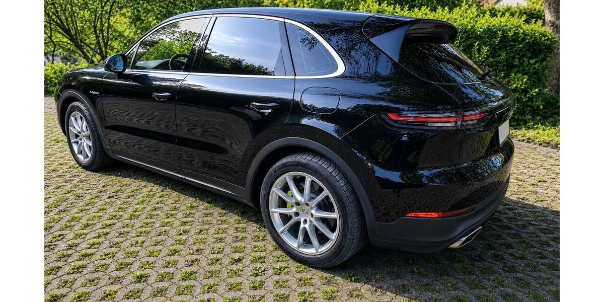Porsche Cayenne 144.000 km 48.500 &euro; Bielefeld 33605