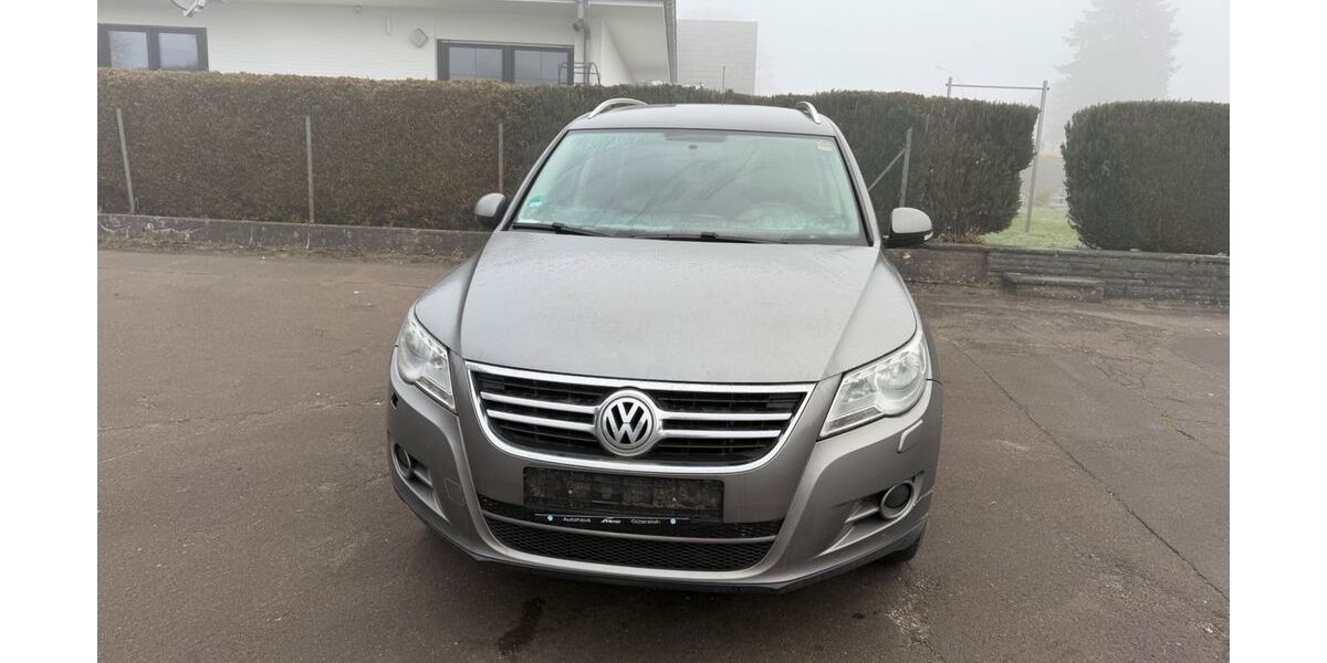VW Tiguan 330.000 km 2.290 &euro; Oerlinghausen 33813