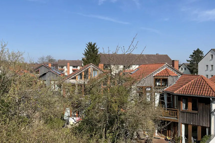 Schöne Dachgeschoßwohnung in besonderer Lage, ideal für Singles