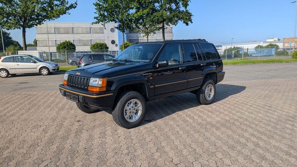 Grand Cherokee