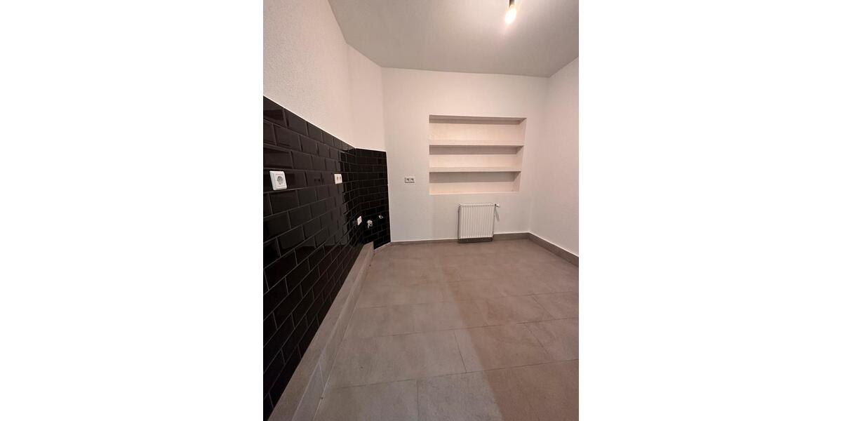 Gewerbeeinheit zu vermieten 2x ca. 40 qm frisch renoviert zimmer