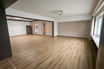 Gewerbeobjekt Bünde - 3 Zimmer, 1.100&euro; | Angebot:26236501