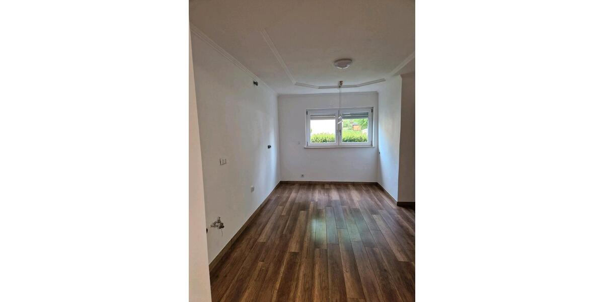 Reihenhaus Bad Salzuflen Ehrsen-Breden - 5 Zimmer, 250 m&sup2;, 1.250&euro; | Angebot:26614746