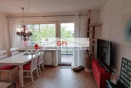 Obergeschosswohnung mit eigenem Garten, Garage und Balkon! 2 zimmer