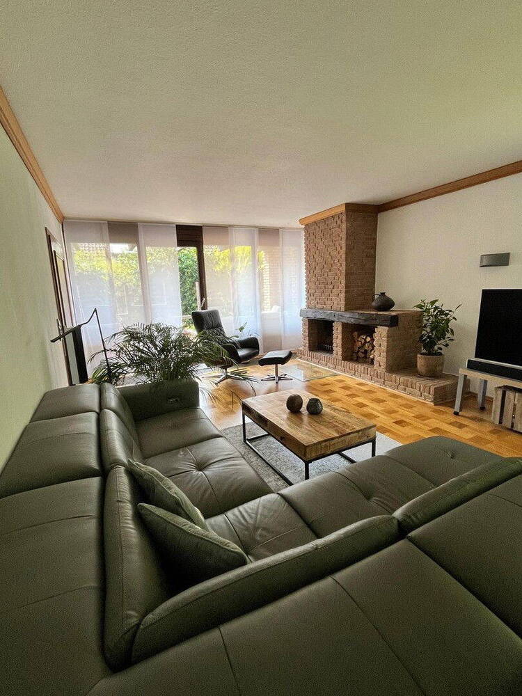 Wohnen in bester Lage - Freistehendes Einfamilienhaus in Halle