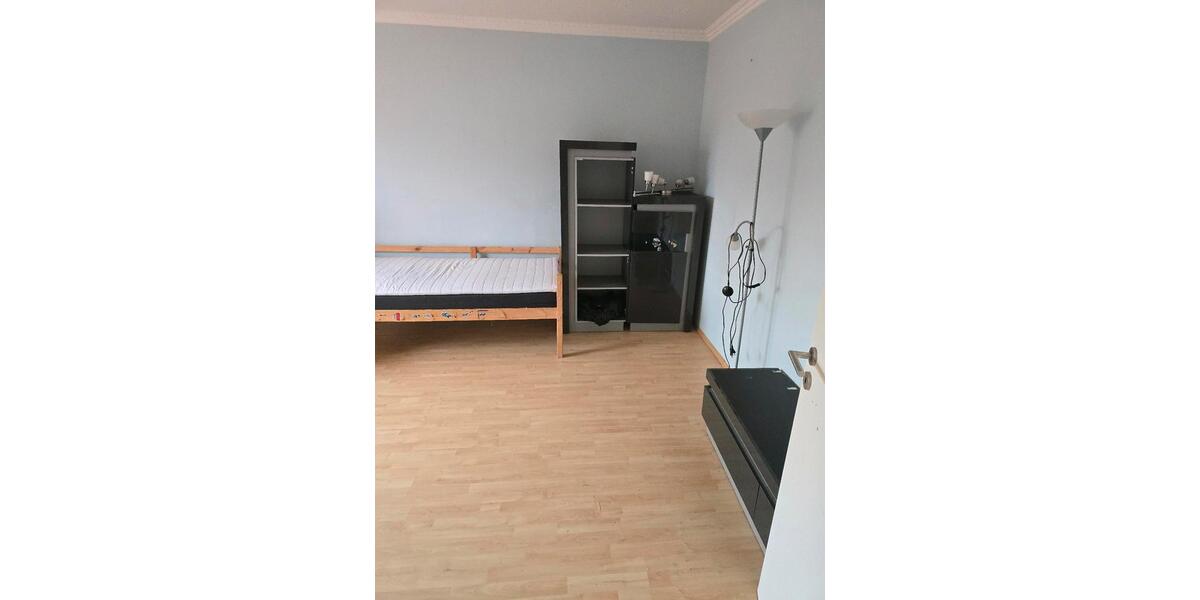 Etagenwohnung Bad Salzuflen Biemsen-Ahmsen - 2 Zimmer, 77 m&sup2;, 1.200&euro; | Angebot:26025003