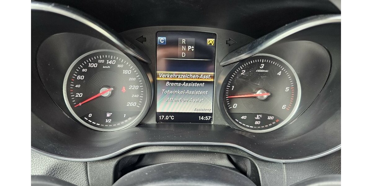 Mercedes-Benz GLC 350 d 4M Exclusive AMG Int. LED AHK RFK PANO 109.247 km 31.490 &euro; Löhne 32584