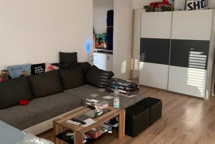 2‑Zi. Stadtwohnung mit Balkon – derzeit in Renovierung 2 zimmer