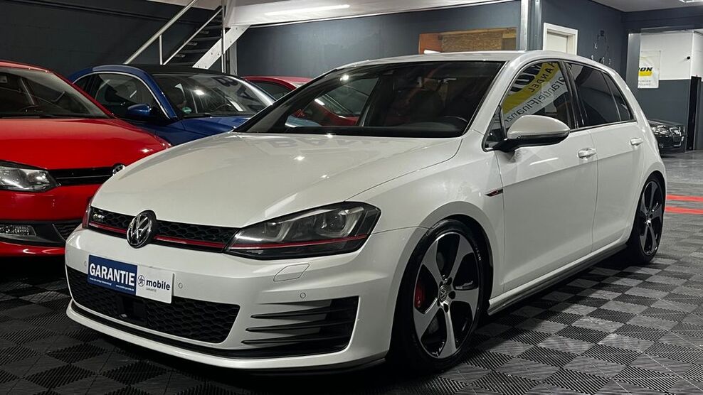 VW Golf 160.000 km 15.590 € Delbrück 33129