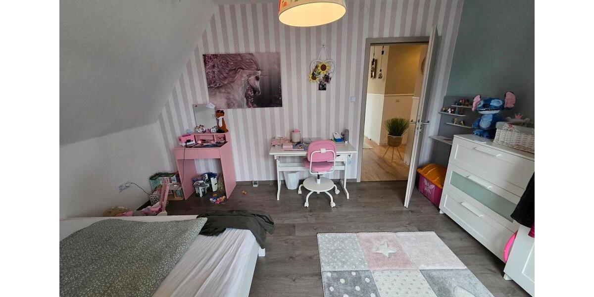 Einfamilienhaus Kirchlengern - 7 Zimmer, 149 m&sup2;, 320.000&euro; | Angebot:27126218
