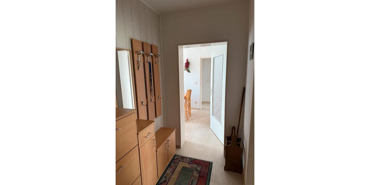 Erdgeschoßwohnung Detmold Hakedahl - 4 Zimmer, 81 m&sup2;, 660&euro; | Angebot:26705739