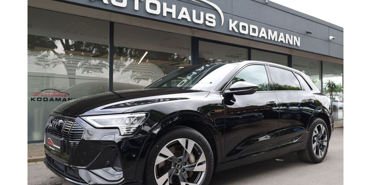 Audi e-tron 34.512 km 35.950 &euro; Rheda-Wiedenbrück 33378