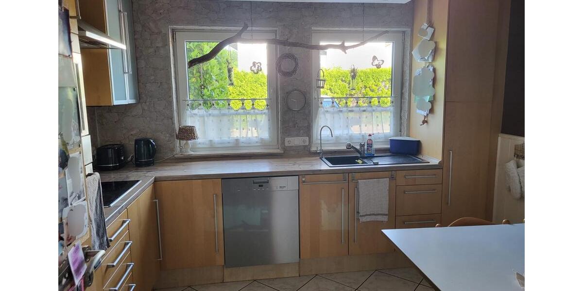 Doppelhaushälfte Leopoldshöhe - 6 Zimmer, 160 m&sup2;, 450.000&euro; | Angebot:27083277