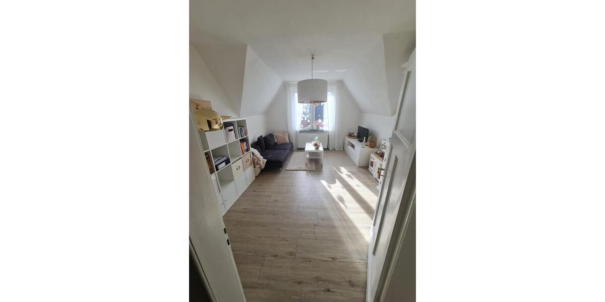 Dachgeschoßwohnung Herford Diebrock - 3 Zimmer, 78 m&sup2;, 550&euro; | Angebot:25637358