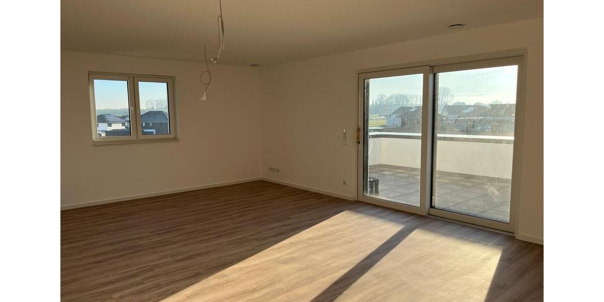 Offene Neubauwohnung mit großer Terasse 3 zimmer