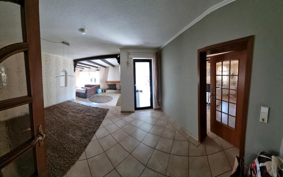 Erdgeschoßwohnung Schloß Holte-Stukenbrock Stukenbrock - 3 Zimmer, 149 m&sup2;, 1.050&euro; | Angebot:26402861