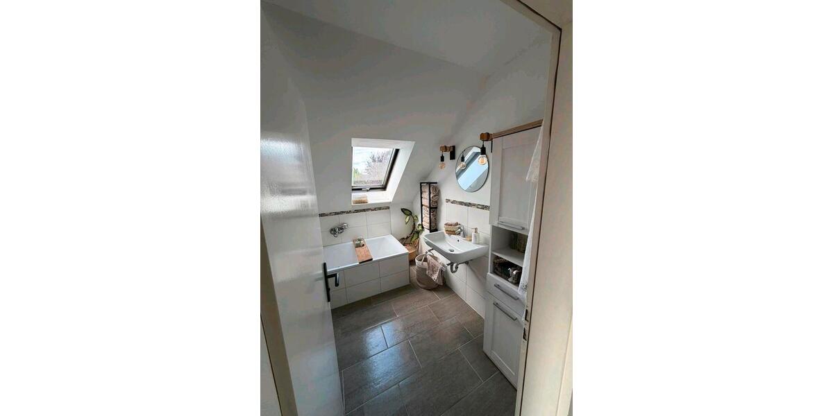 Einfamilienhaus Leopoldshöhe - 7 Zimmer, 156 m&sup2;, 435.000&euro; | Angebot:27108875