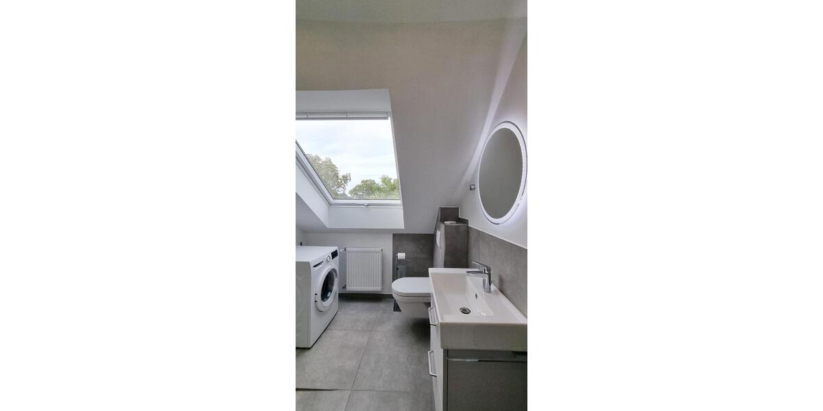 Dachgeschoßwohnung Rietberg - 3 Zimmer, 80 m&sup2;, 975&euro; | Angebot:25438642