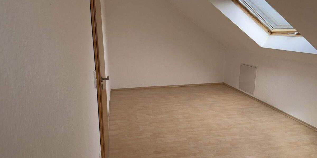 Etagenwohnung Schloß Holte-Stukenbrock Stukenbrock - 3 Zimmer, 82 m&sup2;, 255.000&euro; | Angebot:25756401