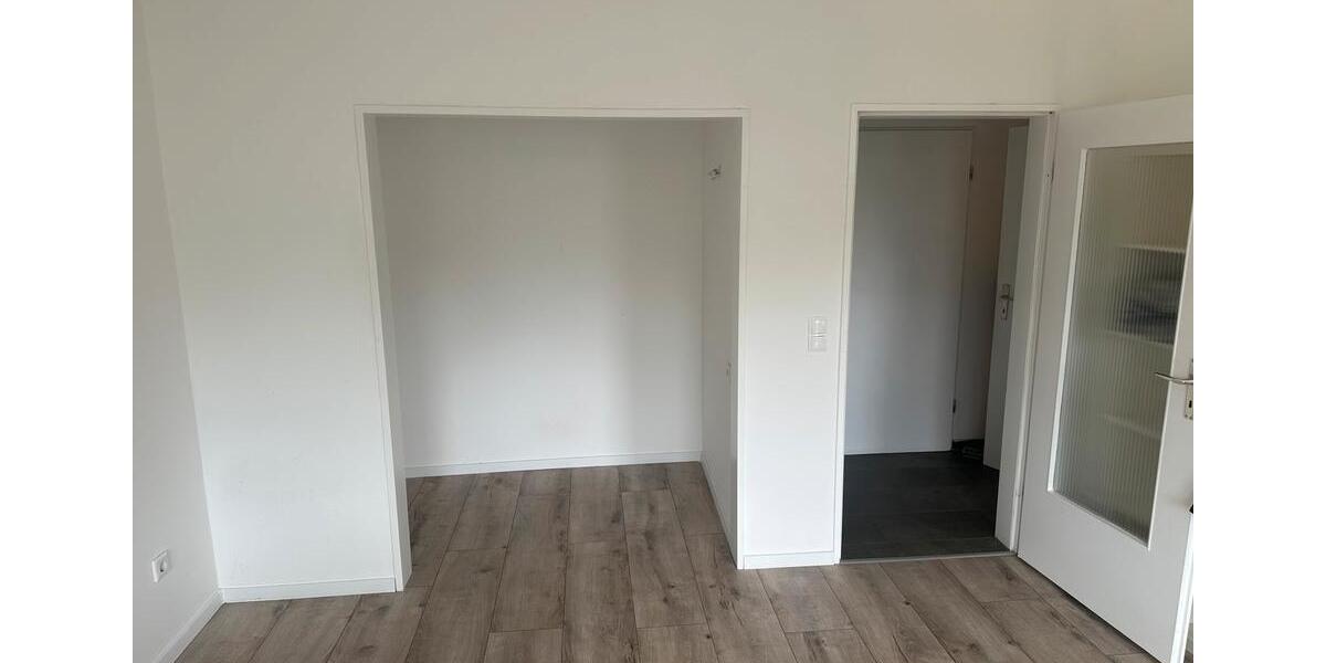 Etagenwohnung Bielefeld Schildesche - 1.5 Zimmer, 33 m&sup2;, 850&euro; | Angebot:26468295