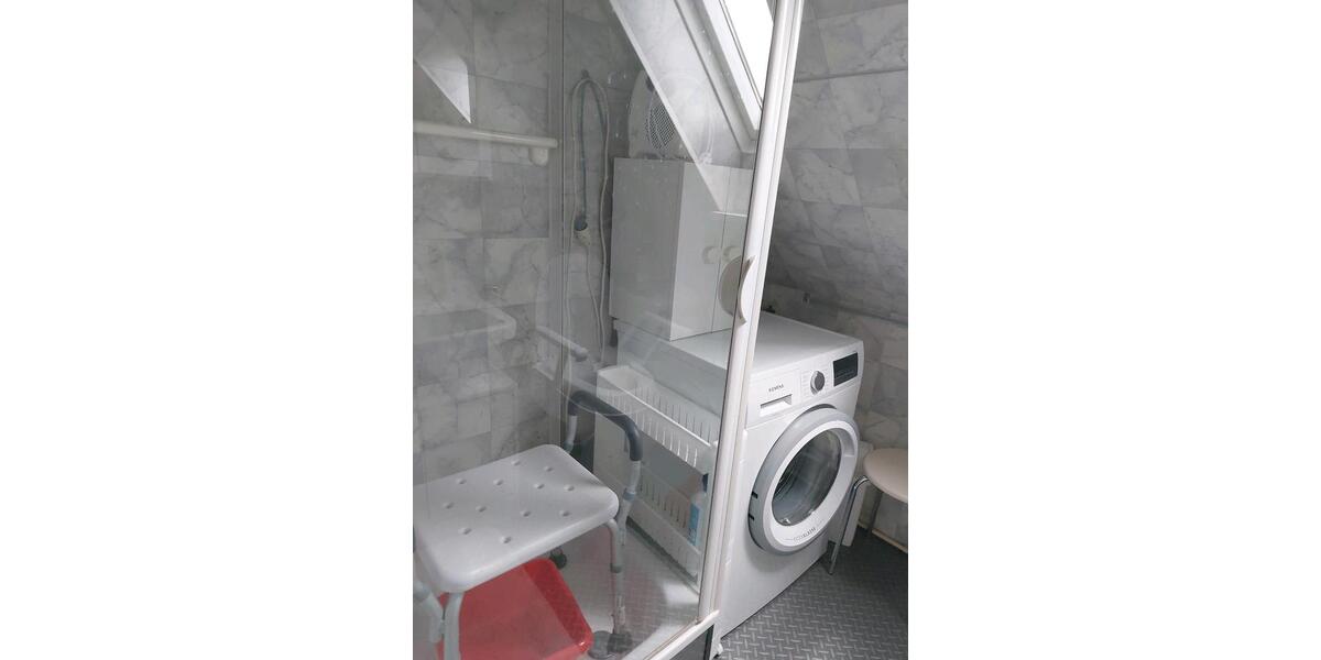 Dachgeschoßwohnung Bad Oeynhausen Rehme - 2 Zimmer, 80 m&sup2;, 620&euro; | Angebot:26603579