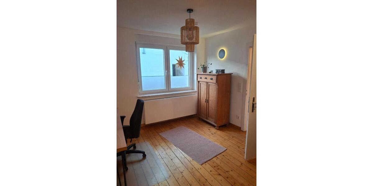 moderne ETW in ruhiger & zentraler Lage mit Garten & Wärmepumpe 4 zimmer