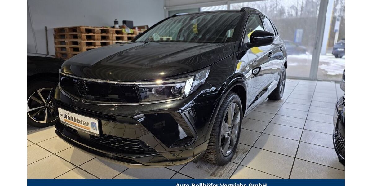 Opel Grandland (X) 15.133 km 28.385 &euro; Bad Salzuflen 32108