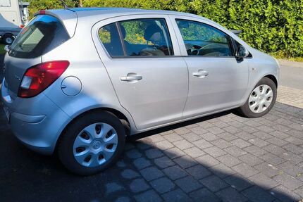 Opel Corsa 147.500 km 2.600 &euro; Bielefeld 33739
