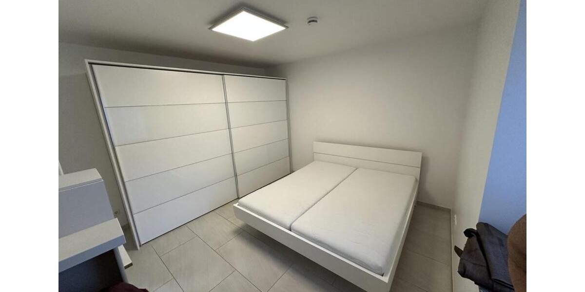 EG Wohnung voll möbliert mit großem Garten in Gütersloh 5 zimmer