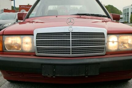 Mercedes-Benz 190 159.000 km 4.800 &euro; Rheda-Wiedenbrück 33378