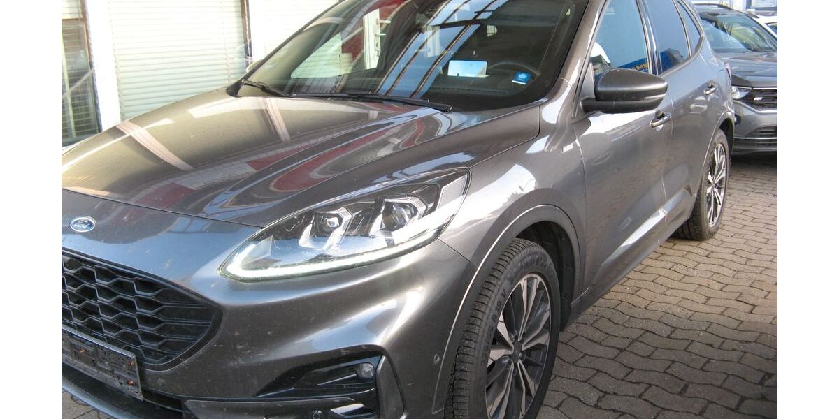 Ford Kuga 154.000 km 16.400 &euro; Bielefeld 33613
