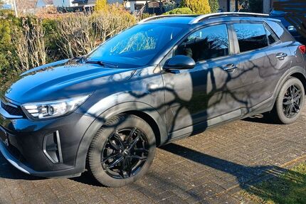 Kia Stonic 53.000 km 13.500 &euro; Gütersloh 33330