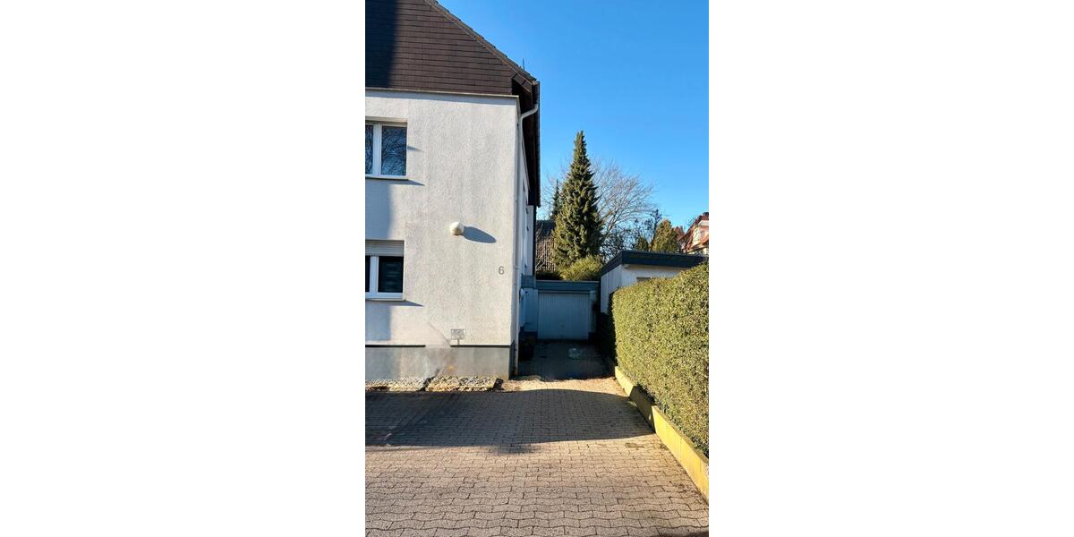 Etagenwohnung Bad Salzuflen - 4 Zimmer, 122 m&sup2;, 1.280&euro; | Angebot:26618136