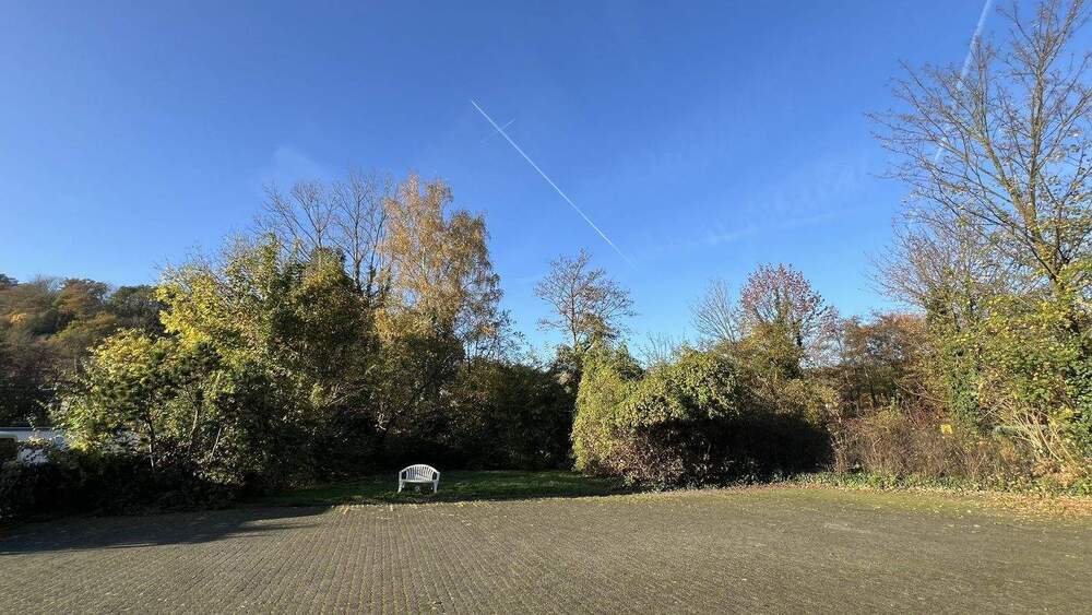 Mehrfamilienhaus, Wohnhaus Vlotho - 8 Zimmer, 302 m&sup2;, 340.000&euro; | Angebot:25686493