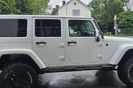 Jeep Wrangler 68.000 km 35.900 € Bielefeld 33649