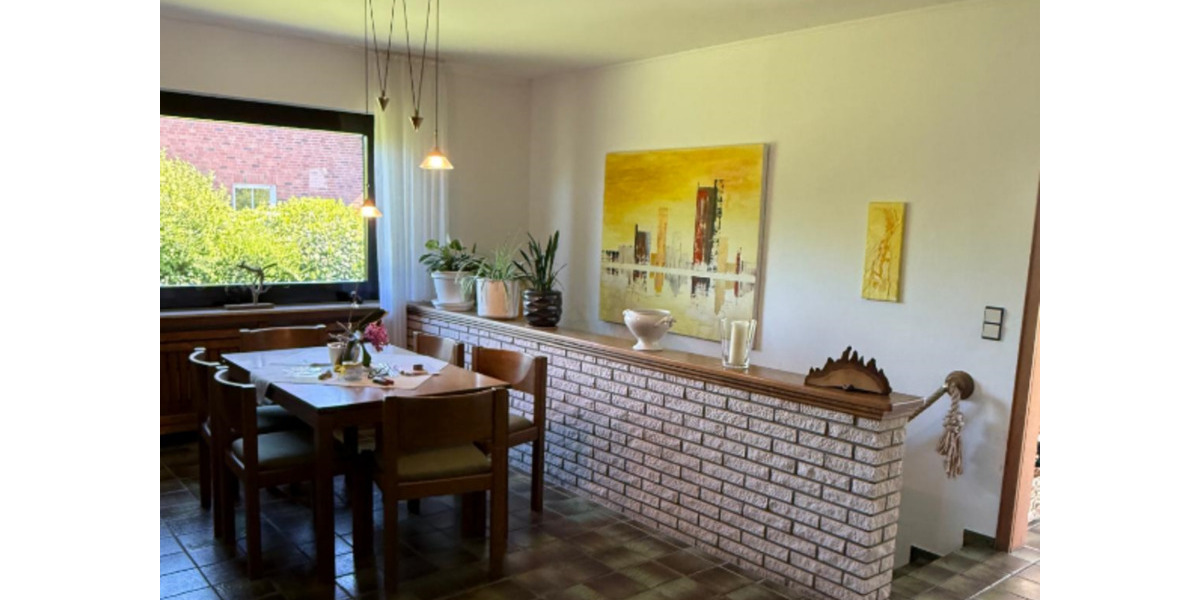 Bungalow Bielefeld Jöllenbeck - 5 Zimmer, 140 m&sup2;, 1.550&euro; | Angebot:25657677