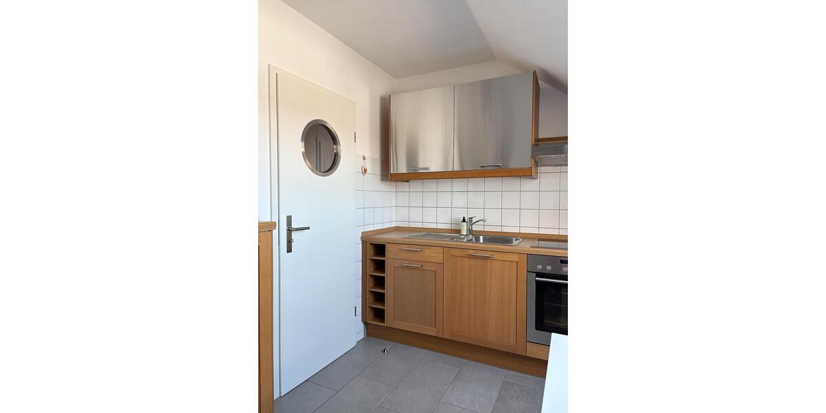 Dachgeschoßwohnung Bielefeld Stieghorst - 2 Zimmer, 61 m&sup2;, 210.000&euro; | Angebot:27038022