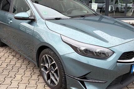 Kia ceed Sportswagon 87.019 km 16.980 &euro; Schloß Holte-Stukenbrock 33758
