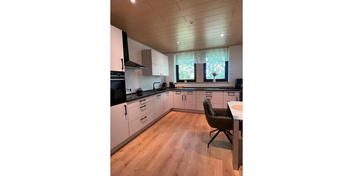Etagenwohnung Hövelhof - 9 Zimmer, 268 m&sup2;, 725.000&euro; | Angebot:27426687