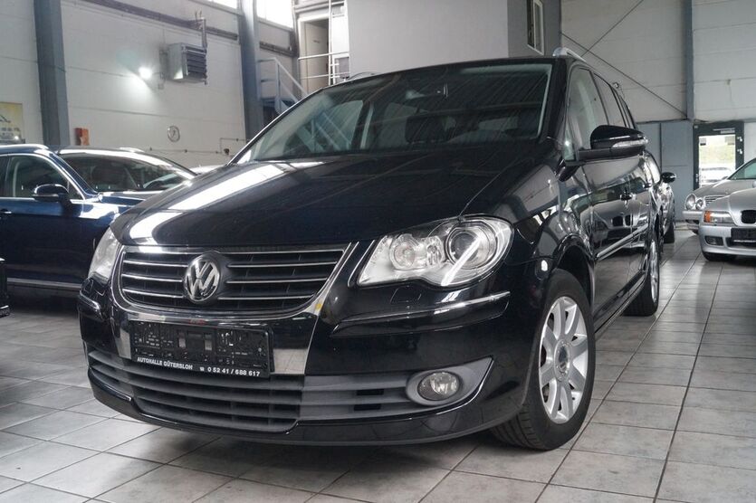 VW Touran 176.800 km 4.290 € Gütersloh 33334
