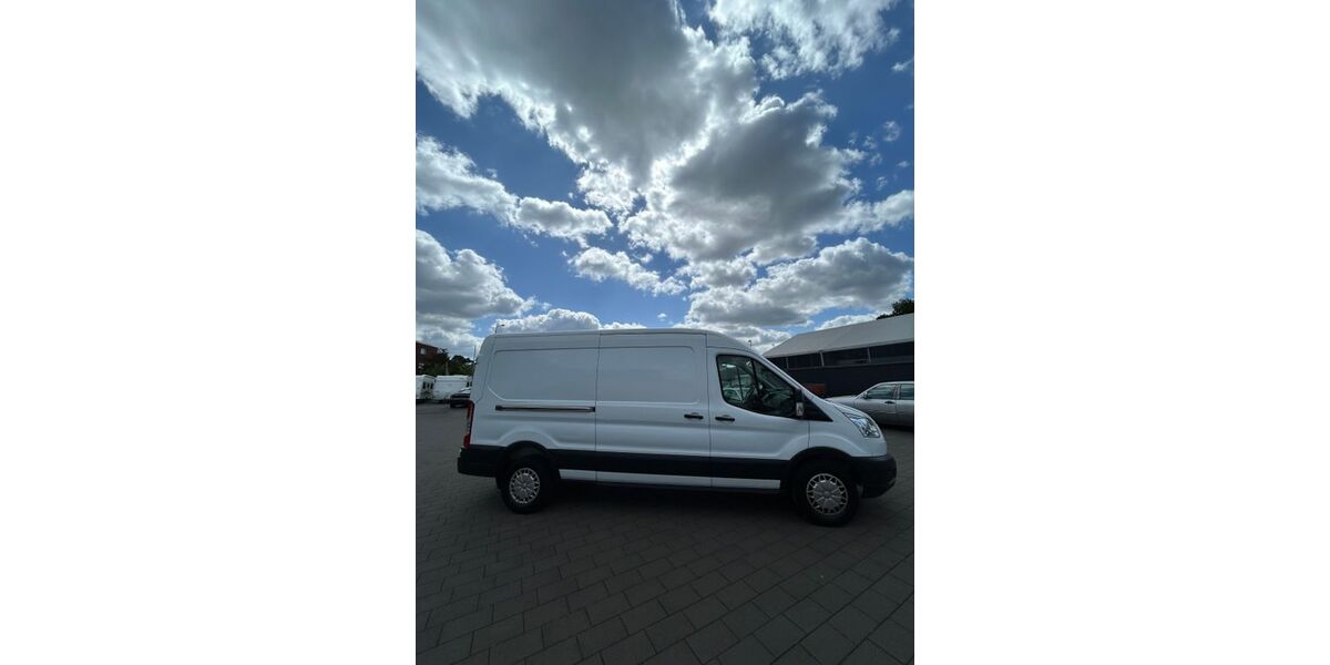 Ford Transit 224.501 km 11.950 &euro; Schloß Holte 33758