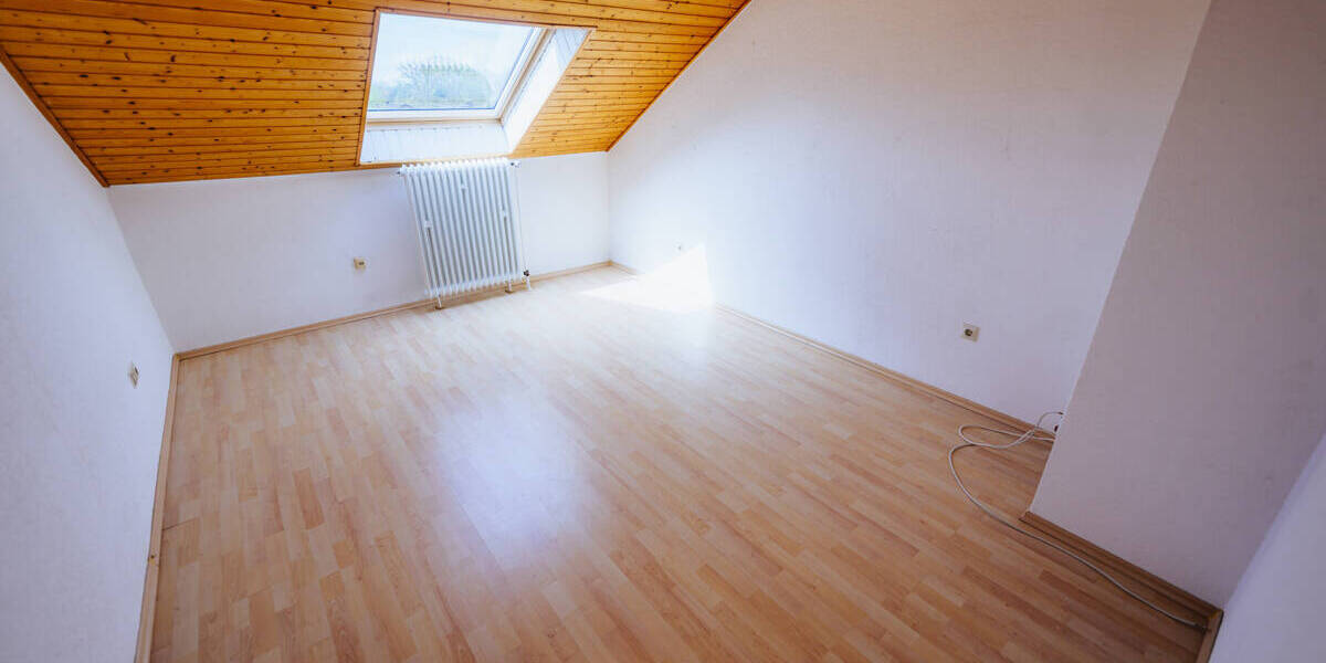 Reihenmittelhaus Bielefeld Sennestadt - 6 Zimmer, 172 m&sup2;, 335.000&euro; | Angebot:26344476