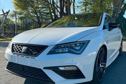 Seat Leon 147.196 km 17.250 &euro; Rödinghausen 32289