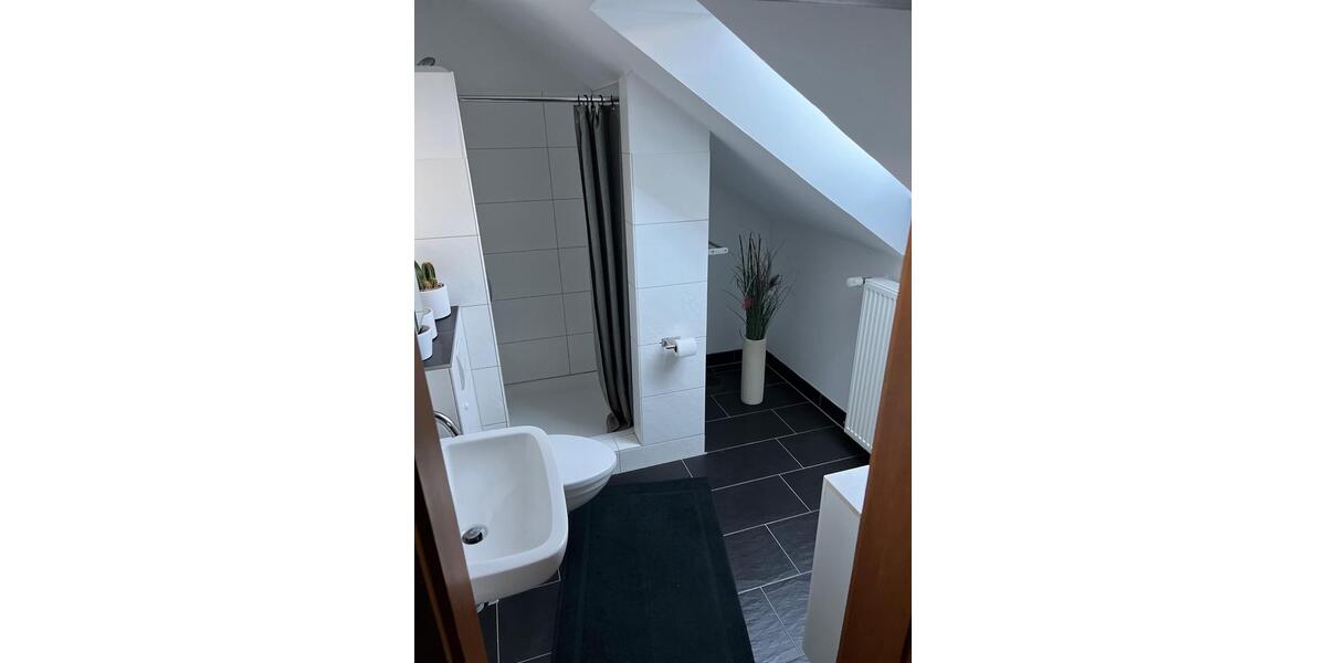 Dachgeschoßwohnung Bielefeld Schildesche - 1 Zimmer, 40 m&sup2;, 515&euro; | Angebot:25784083