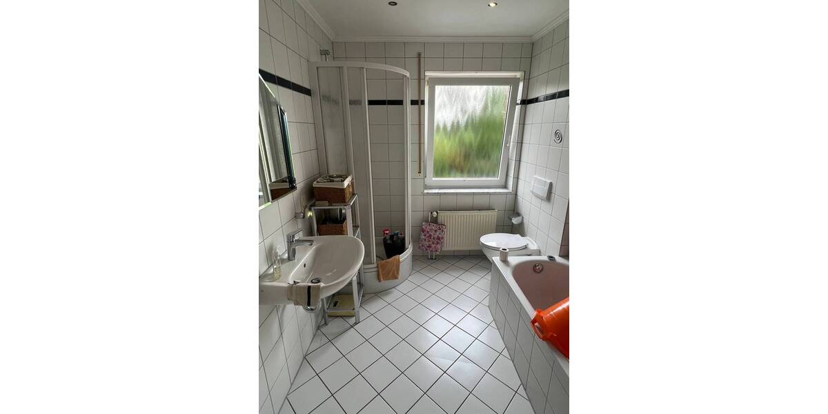 RESERVIERT: Wohnkomfort pur: Eigentumswohnung mit Südbalkon & zwei Stellplätzen in Löhne-Gohfeld 4 zimmer