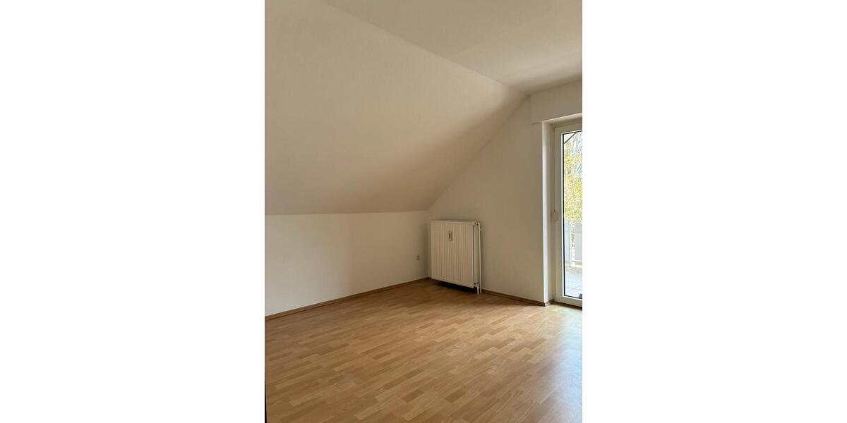 Dachgeschoßwohnung Herford Falkendiek - 2 Zimmer, 65 m&sup2;, 650&euro; | Angebot:26119904
