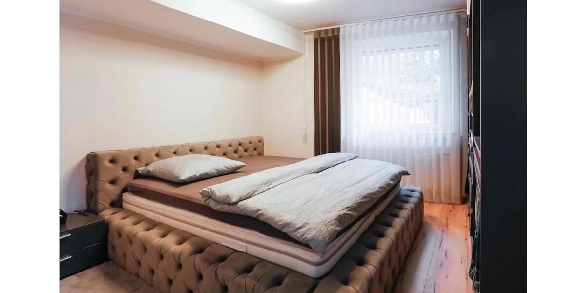 Einfamilienhaus Bielefeld Brackwede - 8 Zimmer, 235 m&sup2;, 779.000&euro; | Angebot:27043603