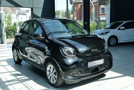 Smart ForFour 8.613 km 9.999 &euro; Lage 32791