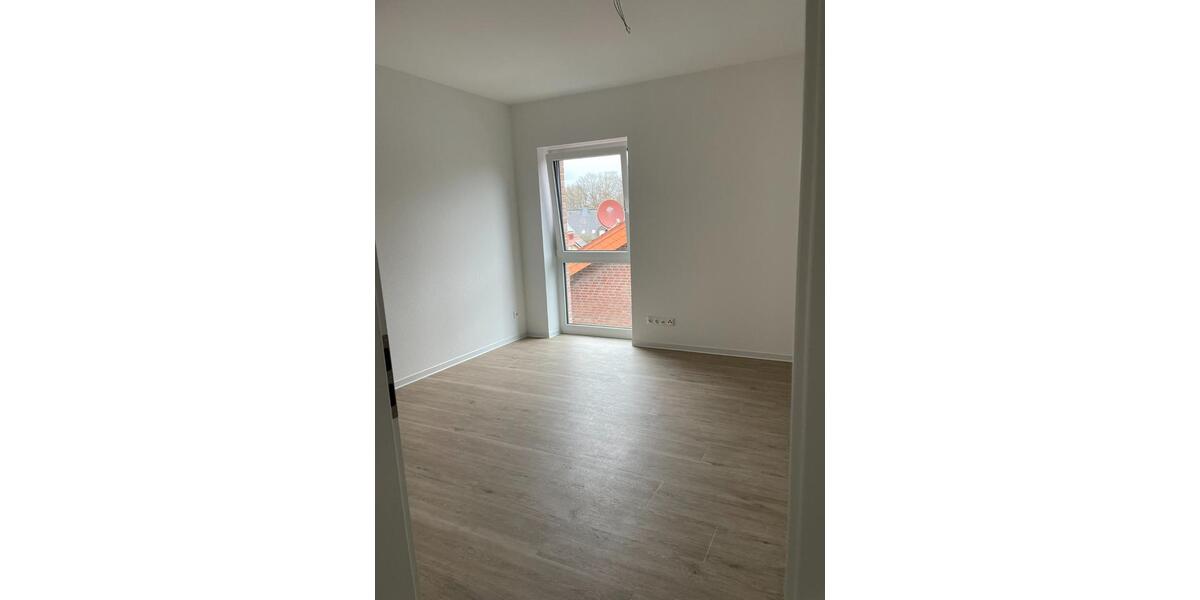Etagenwohnung Gütersloh Isselhorst - 3 Zimmer, 80 m&sup2;, 980&euro; | Angebot:25262678